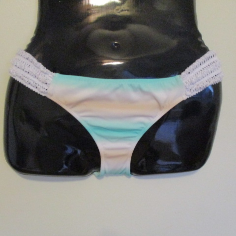 Victoria's Secret 60s inspired bikini bottom lace